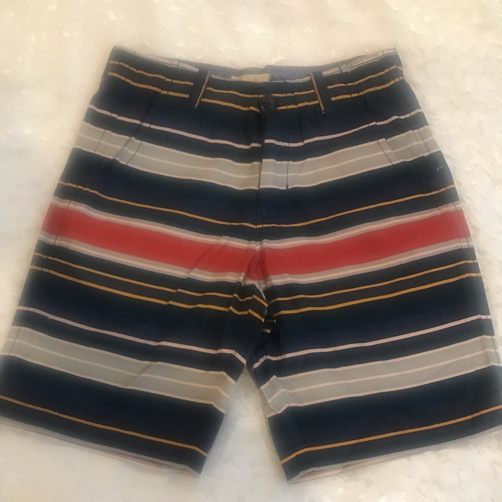Peek Striped Navy & Red Boys Shorts NWOT Size 10